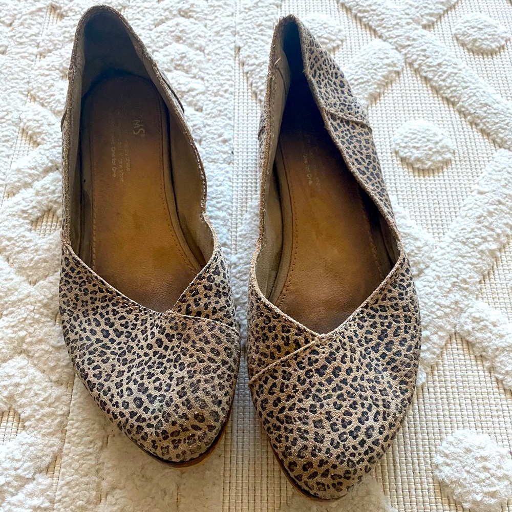 Tom’s Leopard Flats